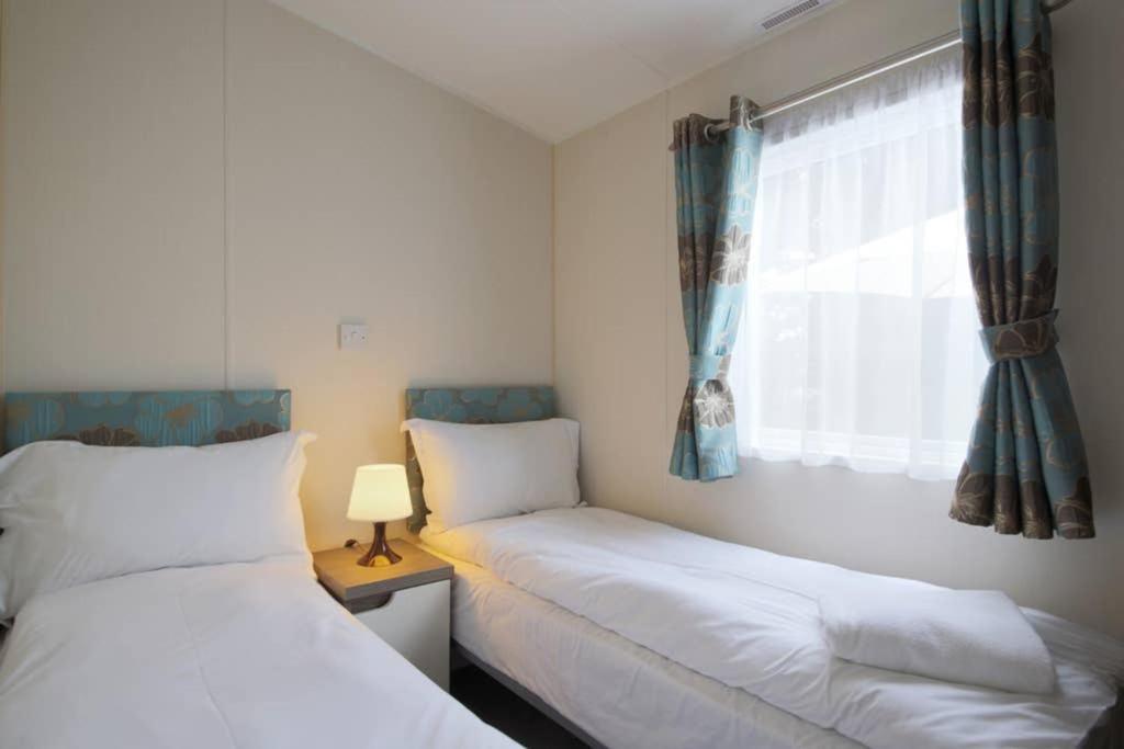 Edinburgh - Seton Sands-Cameo Caravan-Pet Friendly エクステリア 写真