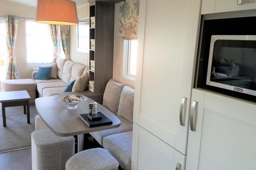 Edinburgh - Seton Sands-Cameo Caravan-Pet Friendly エクステリア 写真